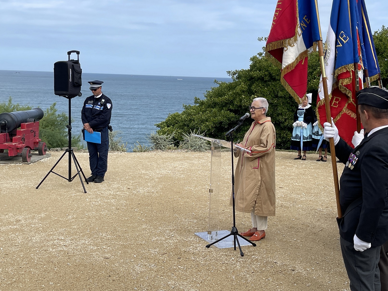 Cérémonie en souvenir des Marins Disparus et Péris en Mer : Retour en ...